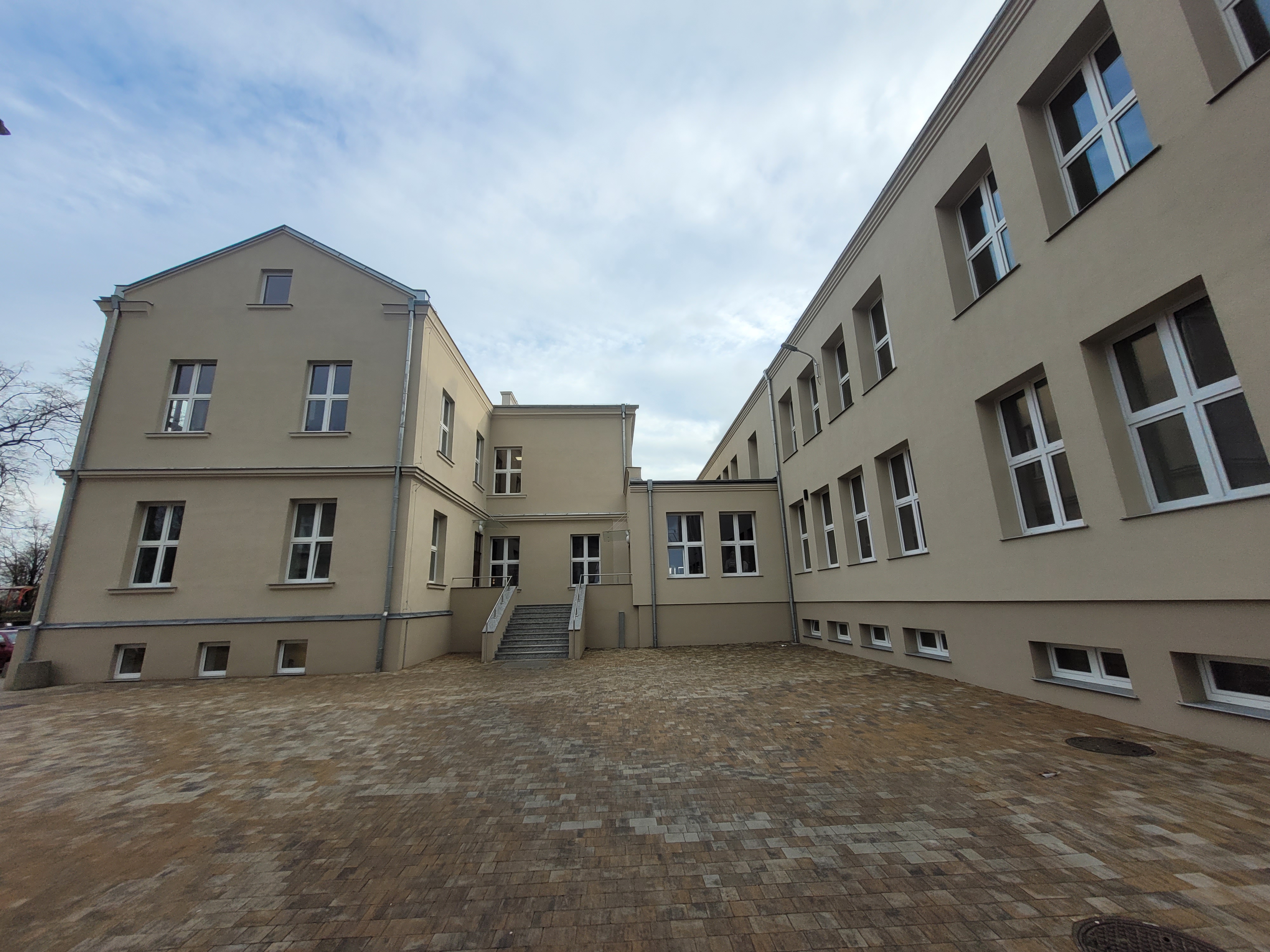 Zespół Szkół Ekonomiczno-Administracyjnych