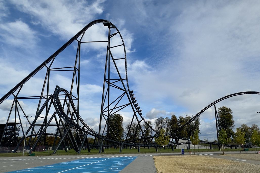 06